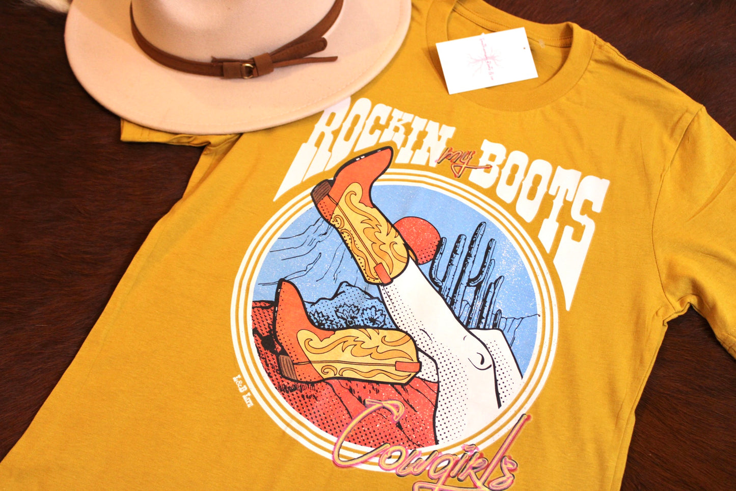 ROCKIN BOOTS OVERSIZED TEE