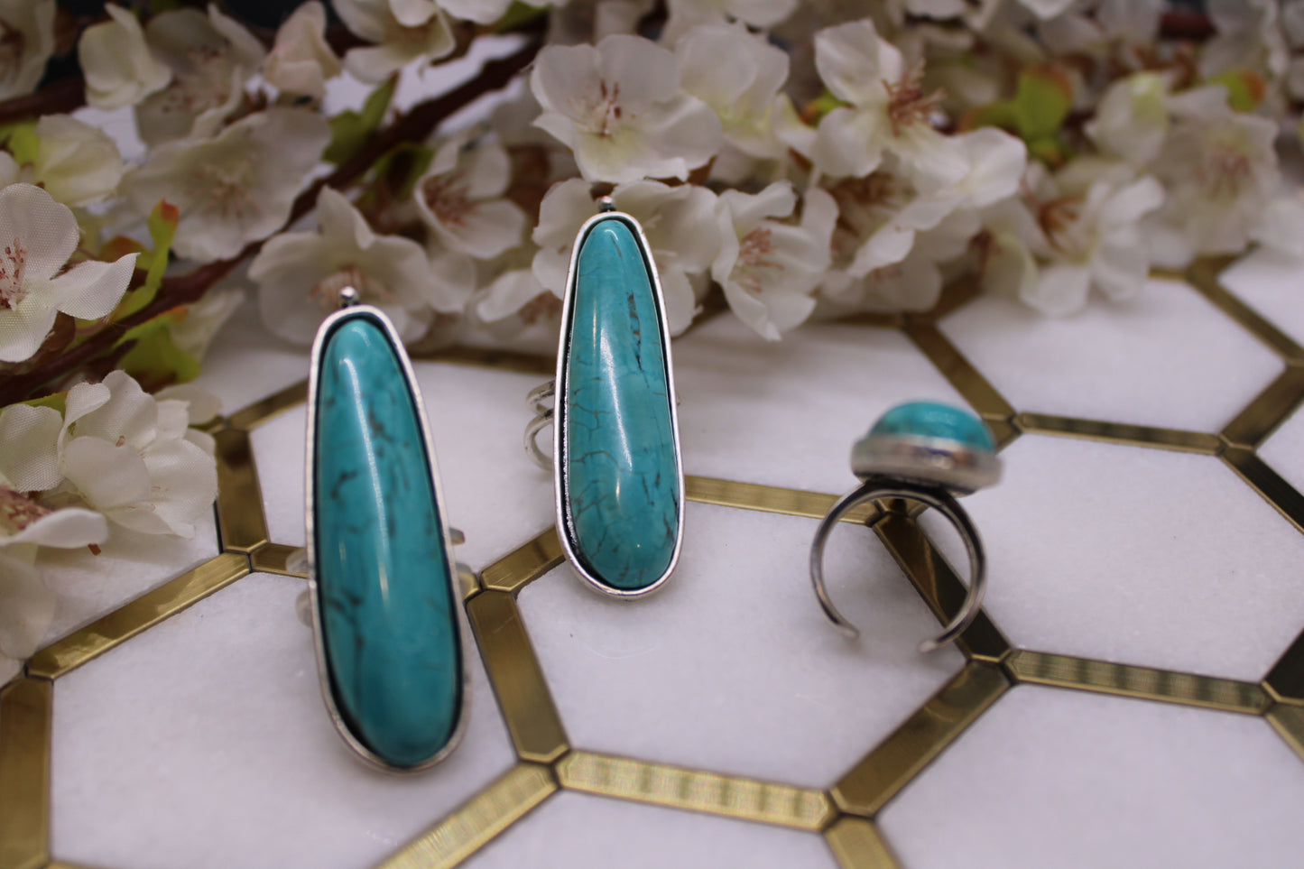 BIG NATURAL TURQUOISE RING