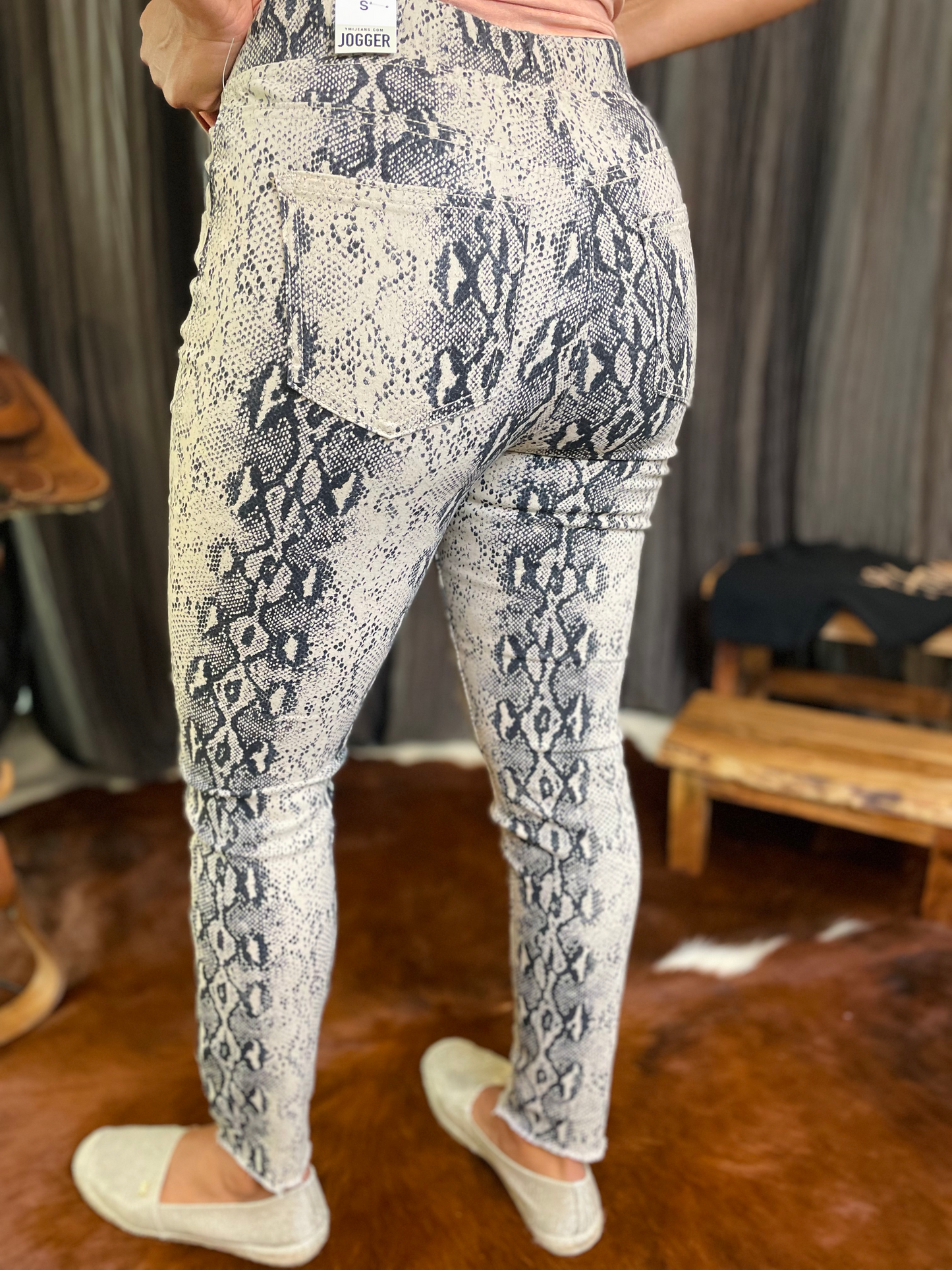 THE KRISTIN JOGGERS